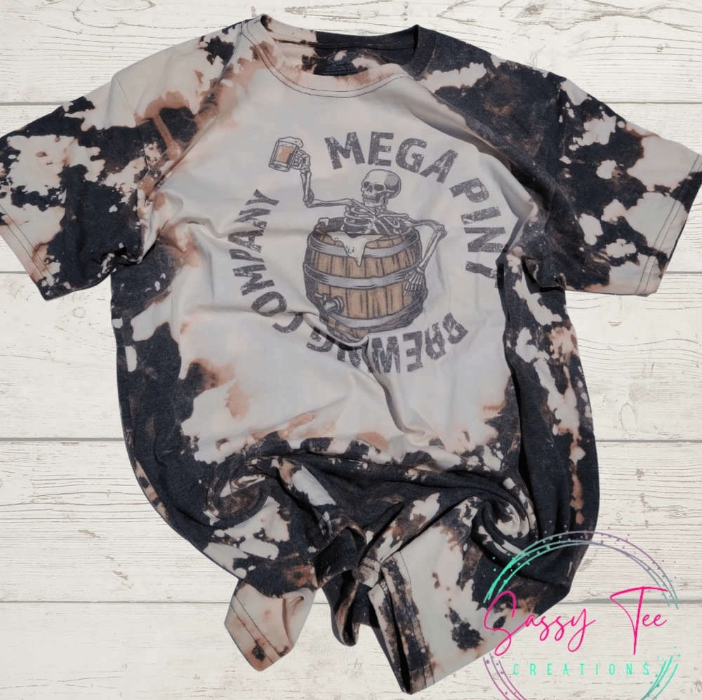 Mega Pint Bleached Tee